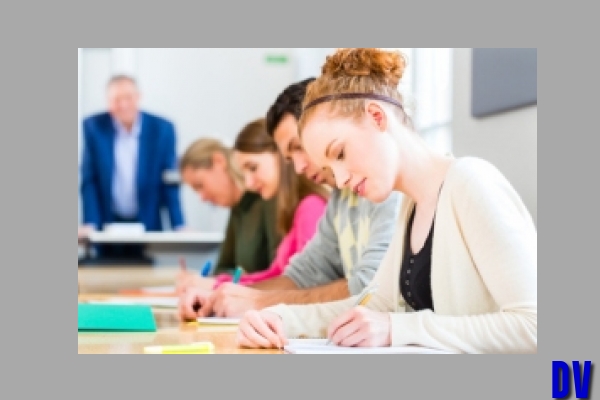 eine Prüfung ablegen